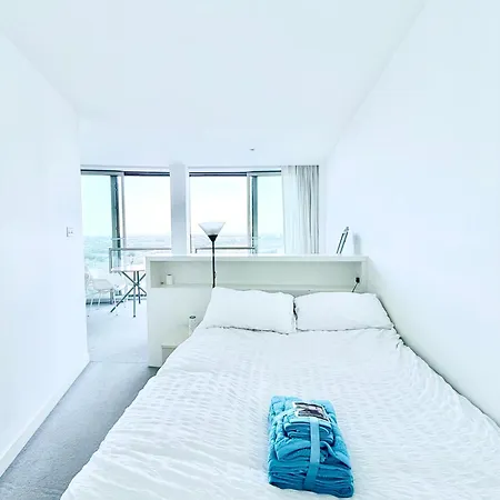 Cosy Nest At Bullring New Street Free Wifi *